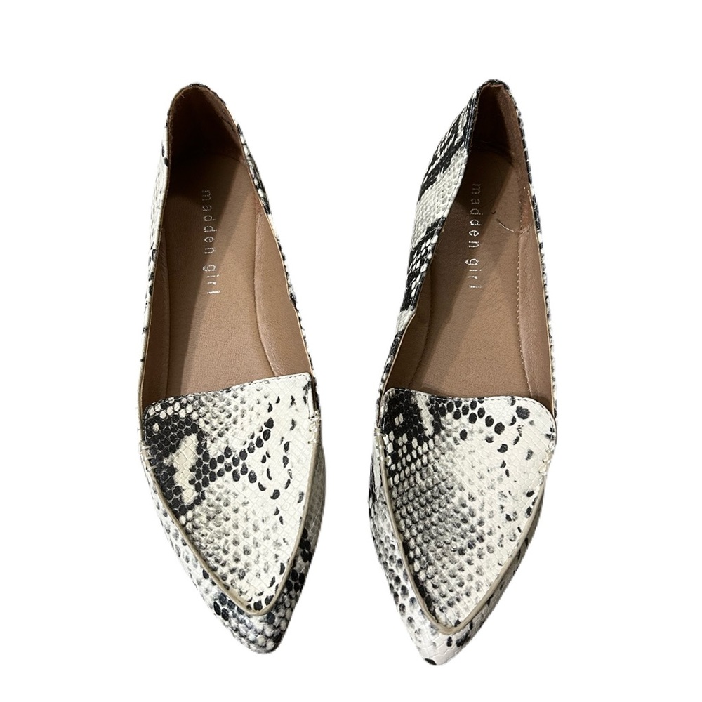 Madden Girl Heather/Heat Snakeskin Pointed Flats